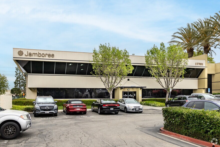 More Photos Of 17701 Cowan, Irvine Office For Sale