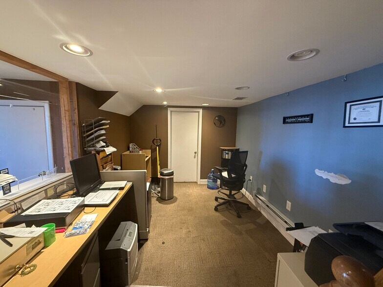 More Photos Of 5309 Kenilworth Ave, Riverdale Office For Sale