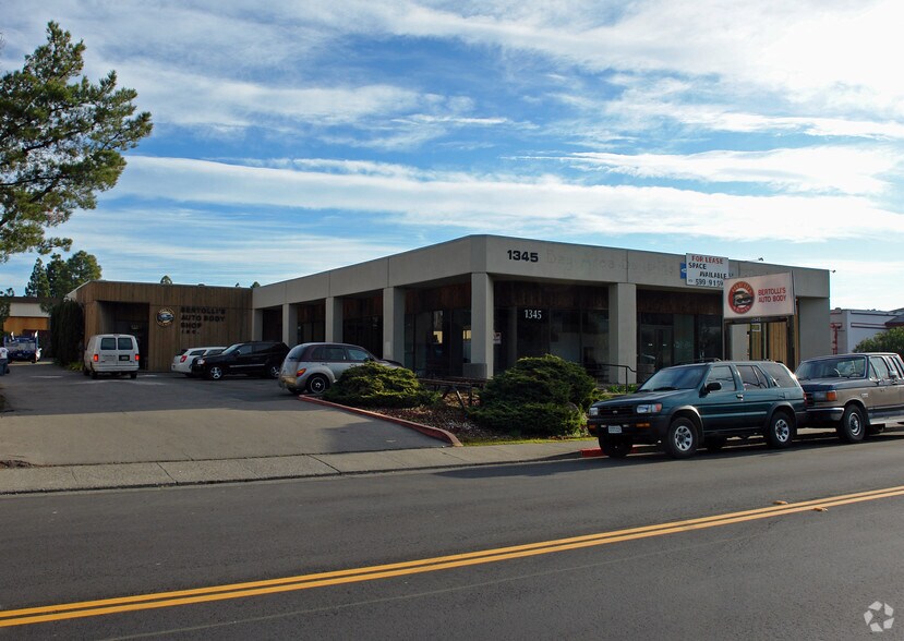 More Photos Of 1345 E Francisco Blvd, San Rafael Service For Lease