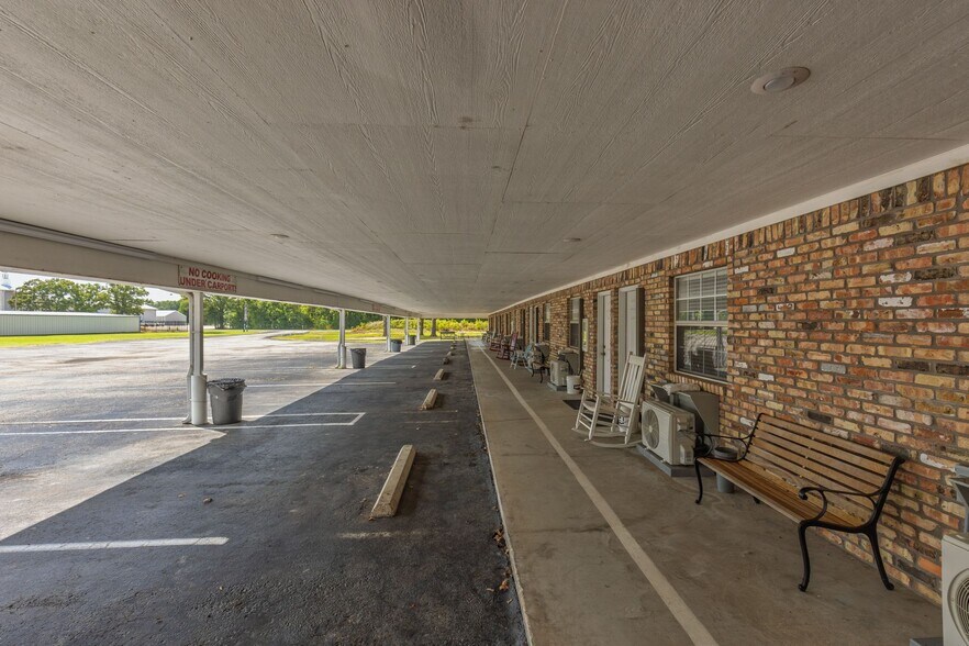 More Photos Of 9530 W FM 515, Alba Specialty For Sale