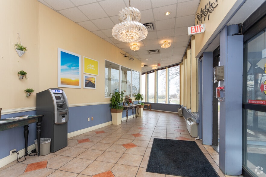 More Photos Of 1800 Miami St, Toledo Hotel For Sale