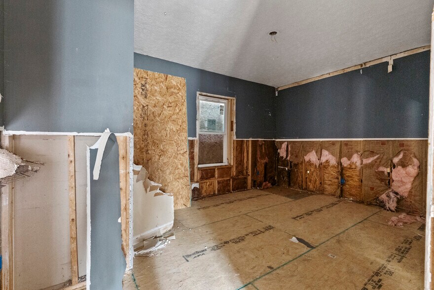More Photos Of 330 N 29th St, Louisville Multifamily For Sale