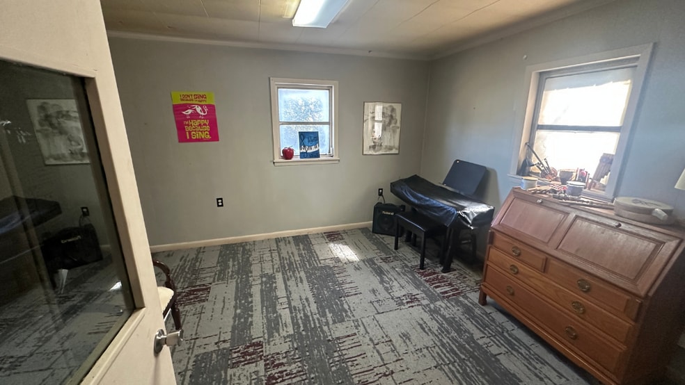 Primary Photo Of 613 W Ogeechee St, Sylvania Storefront For Sale