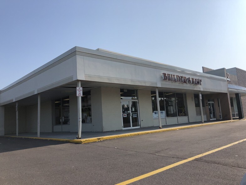 More Photos Of 2301-2315 N Triphammer Rd, Ithaca Unknown For Lease