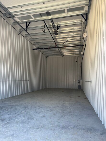 More Photos Of 9 Frito way, Arden Specialty For Sale