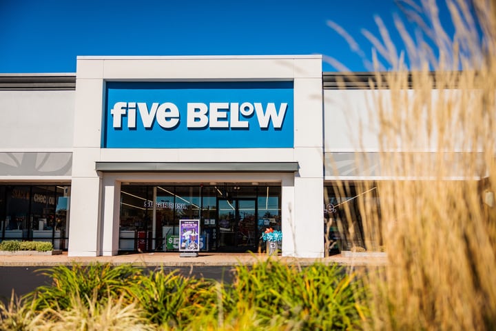 More Photos Of 683 Farmington Ave, Bristol Unknown For Lease