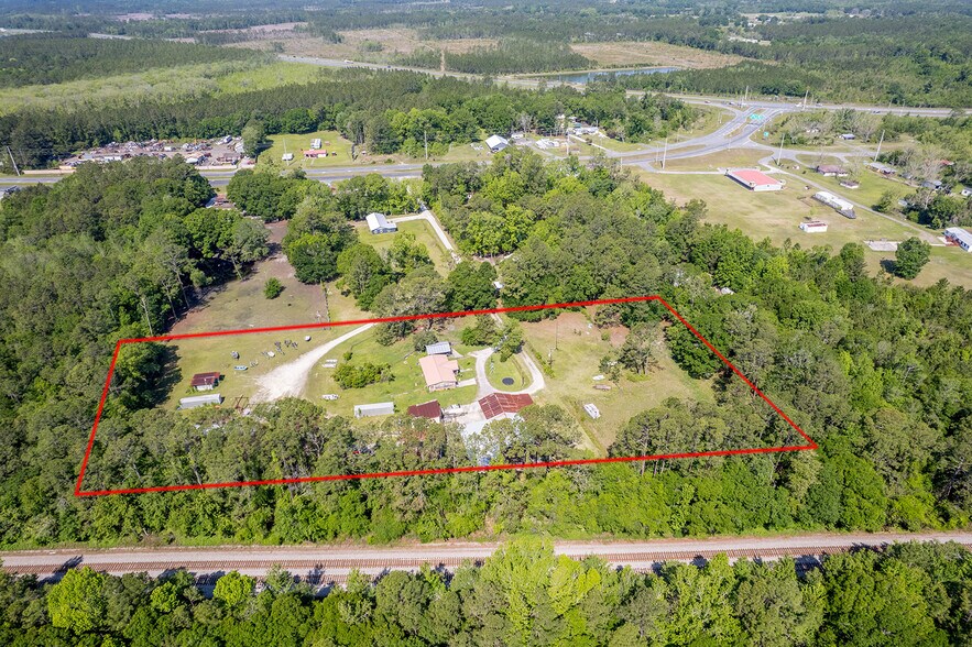 More Photos Of 2856 NE 187th St, Starke Manufacturing For Sale