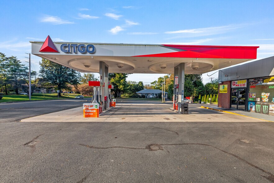 More Photos Of 741 N Cedar Crest Blvd, Allentown Service Station For Sale