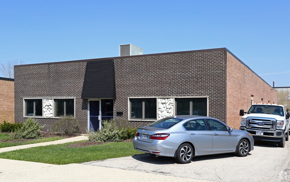 1540 Jarvis Ave, Elk Grove Village, IL 60007 Industrial For Lease
