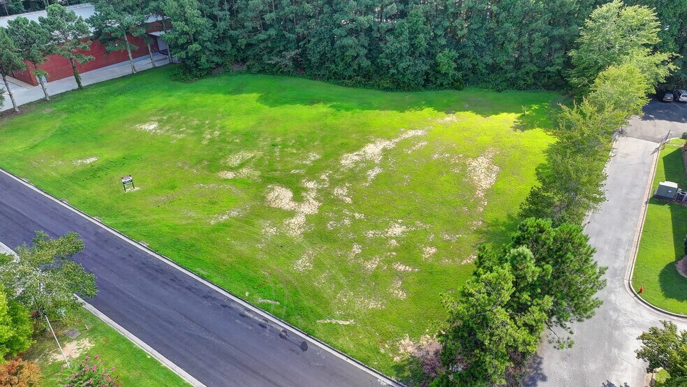 More Photos Of 1330 Capital Cir, Lawrenceville Land For Sale