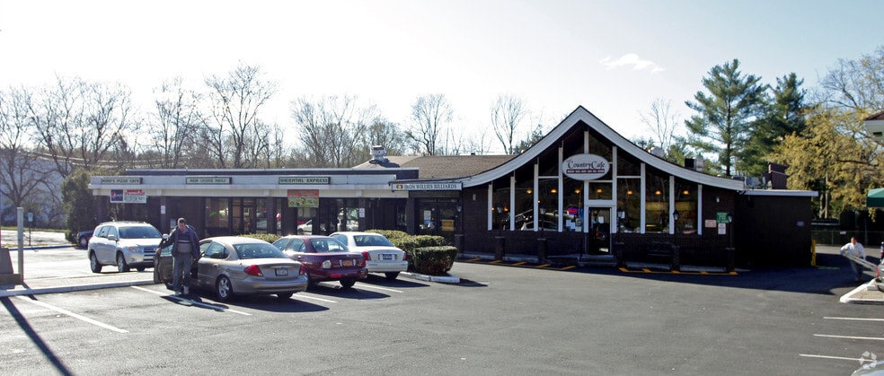 Primary Photo Of 3535 Crompond Rd, Cortlandt Manor Storefront Retail Office For Lease