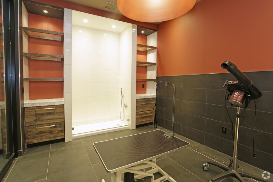 More Photos Of 6105 Spirit St, Pittsburgh Apartments For Lease