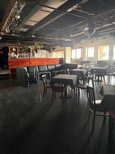 More Photos Of 110 Food Terminal Pl, New Haven Distribution For Lease