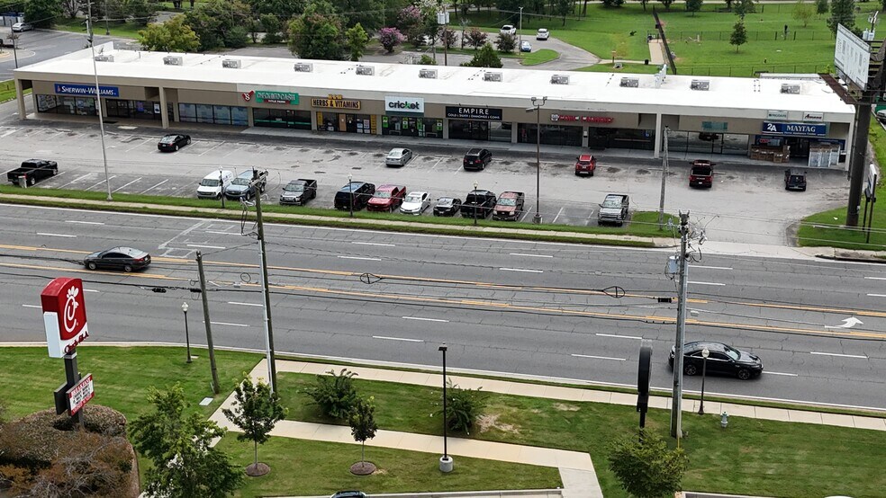 More Photos Of 1142 Battlefield Pky, Fort Oglethorpe General Retail For Lease