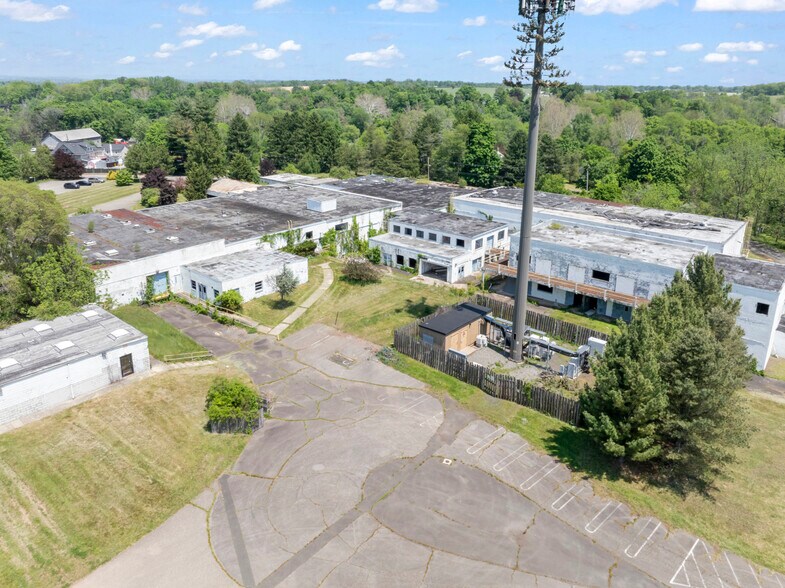 More Photos Of 110 Woodfern Rd, Branchburg Warehouse For Sale