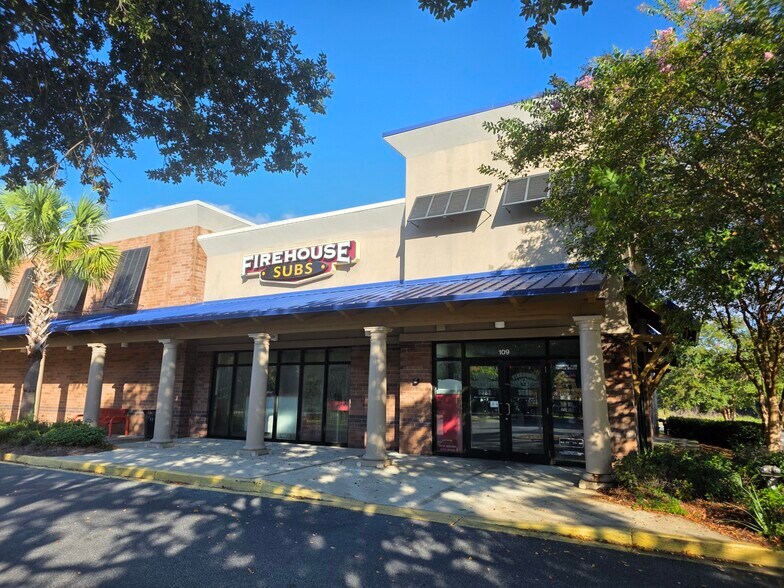 More Photos Of 32 Malphrus Rd, Bluffton Freestanding For Lease