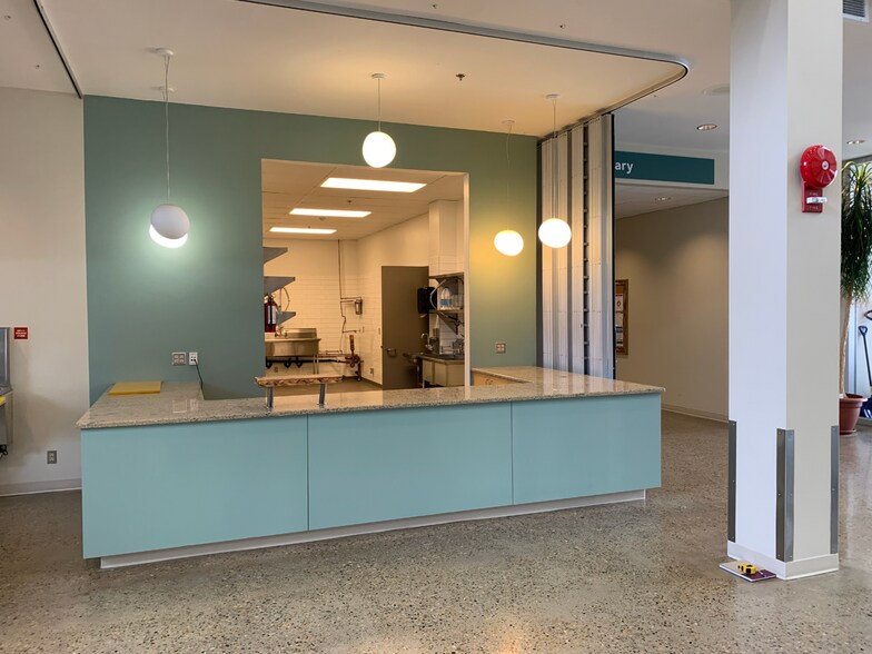 Primary Photo Of 80 Veterans way, Drumheller General Retail For Lease