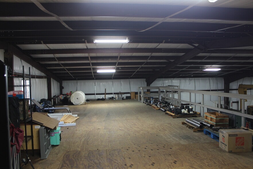 More Photos Of 15112 Welcome Ln, Houston Warehouse For Sale