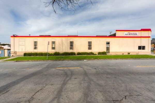 More Photos Of 13041 San Pablo Ave, San Pablo Freestanding For Lease