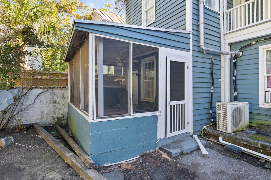 More Photos Of 94 Morris St, Charleston Apartments For Sale