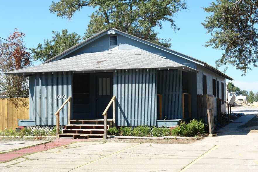 More Photos Of 804-888 Gulf Breeze Pky, Gulf Breeze Unknown For Lease