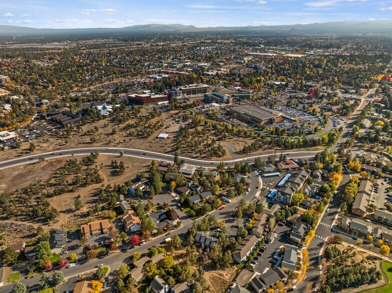 More Photos Of 2101 NE Holliday Ave, Bend Land For Sale