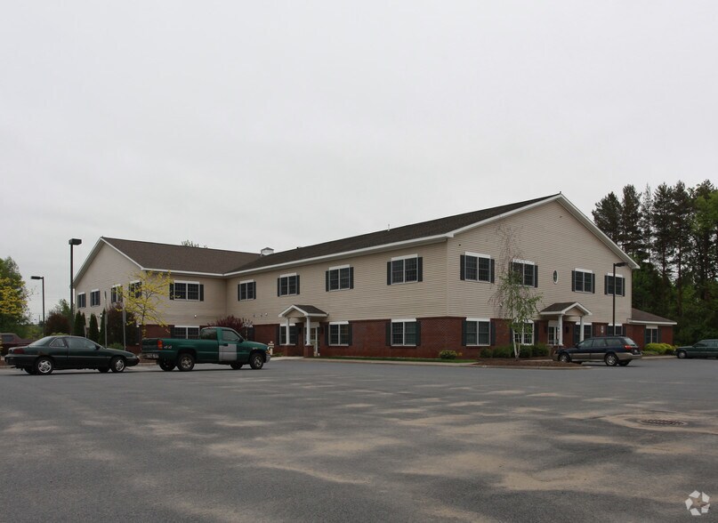 More Photos Of 375 Bay Rd, Queensbury Medical For Lease