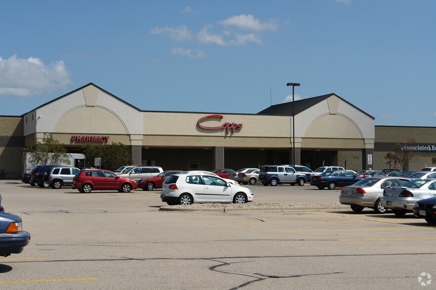 More Photos Of 2502 Shopko Dr, Madison Supermarket For Lease