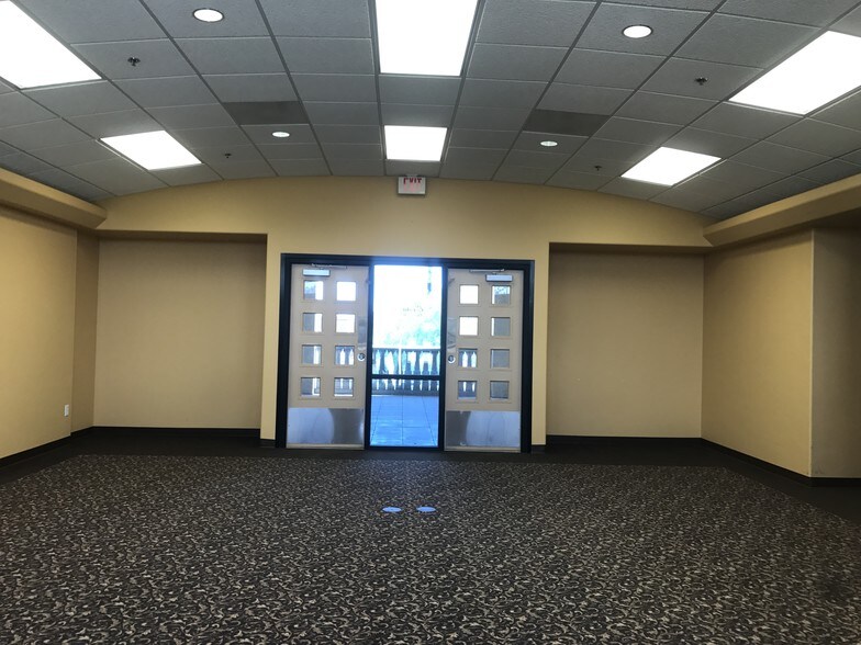 More Photos Of 1310 W St Marys Rd, Tucson Medical For Lease
