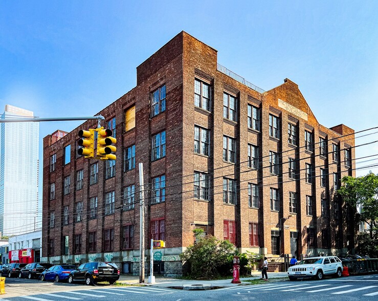 Primary Photo Of 44-01 11th St, Long Island City Loft Creative Space For Lease