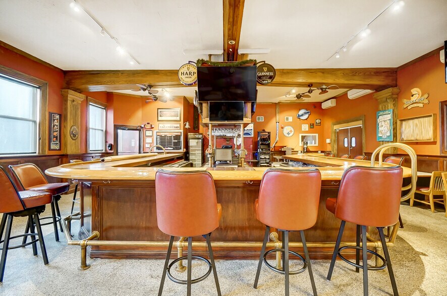 More Photos Of 126 W High St, Springfield Lodge Meeting Hall For Sale