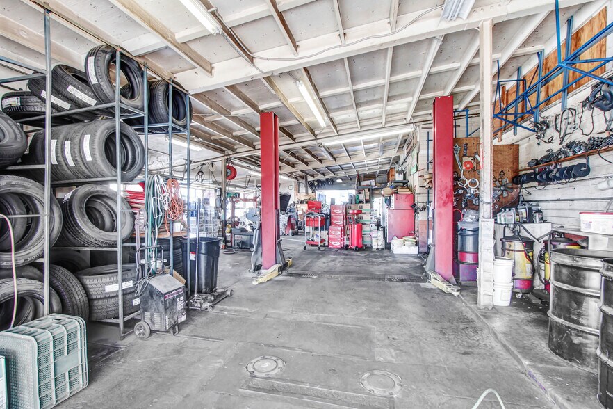 More Photos Of 601 E Garvey Ave, Monterey Park Auto Repair For Sale