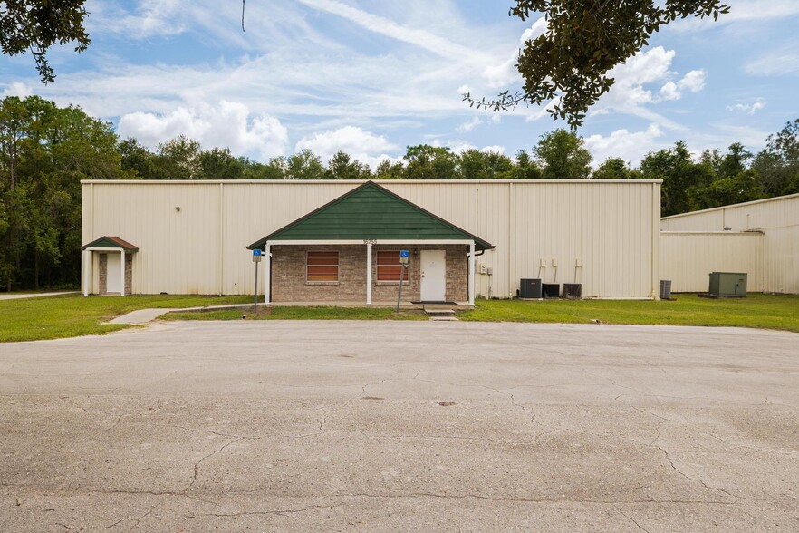 Primary Photo Of 16255 Aviation Loop Dr, Brooksville Manufacturing For Lease