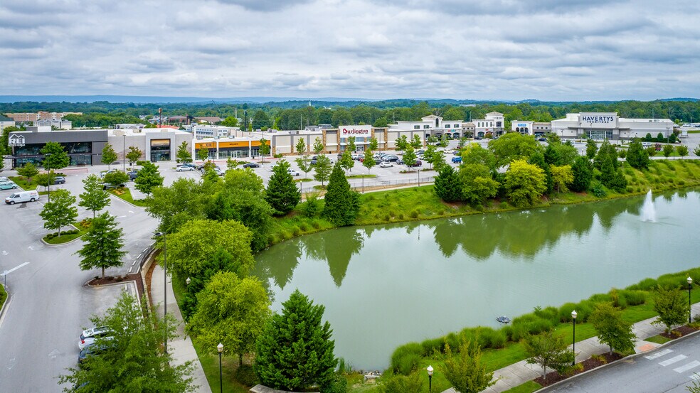 More Photos Of 7201 Shallowford Rd, Chattanooga Unknown For Lease