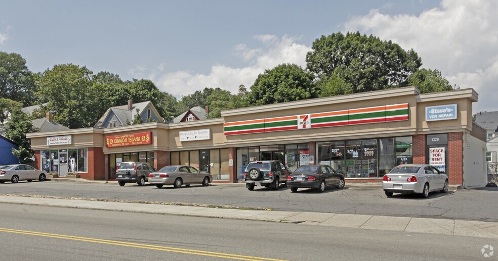 Primary Photo Of 1326-1330 Main St, Worcester General Retail For Lease