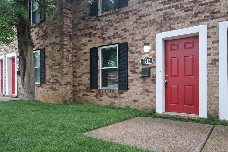 More Photos Of 3100 Orchard Manor Cir, Louisville Apartments For Sale