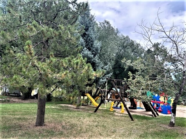 More Photos Of 1607-9 US Highway 34, Drake Trailer Camper Park For Sale