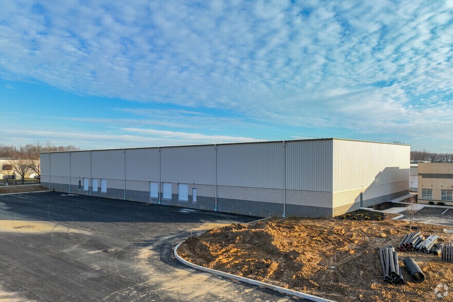 More Photos Of 3904 Columbia Ave, Marcus Hook Warehouse For Lease