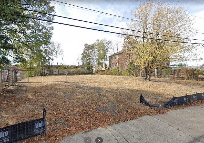 More Photos Of 149 Spring St, Herndon Land For Lease