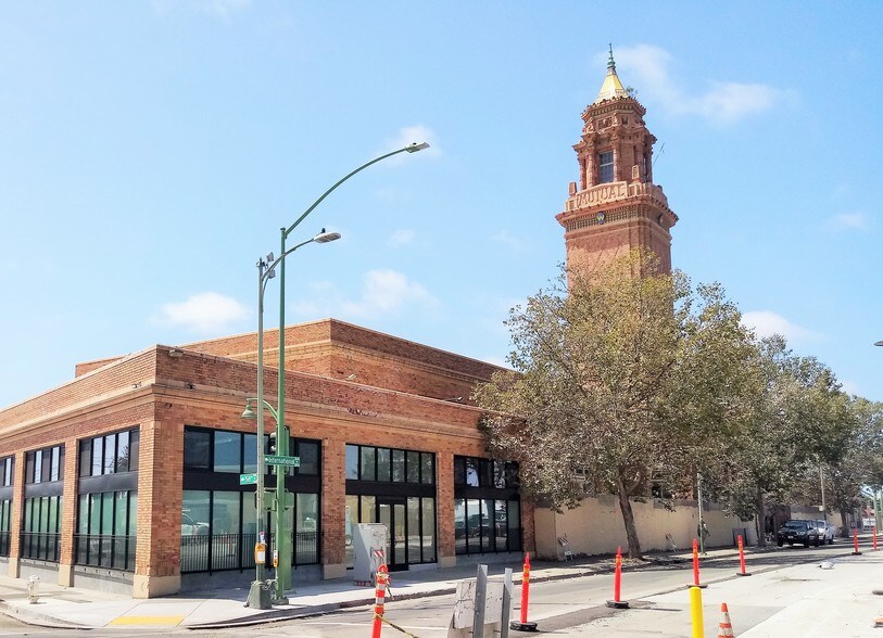 More Photos Of 5701-5755 International Blvd, Oakland Warehouse For Lease