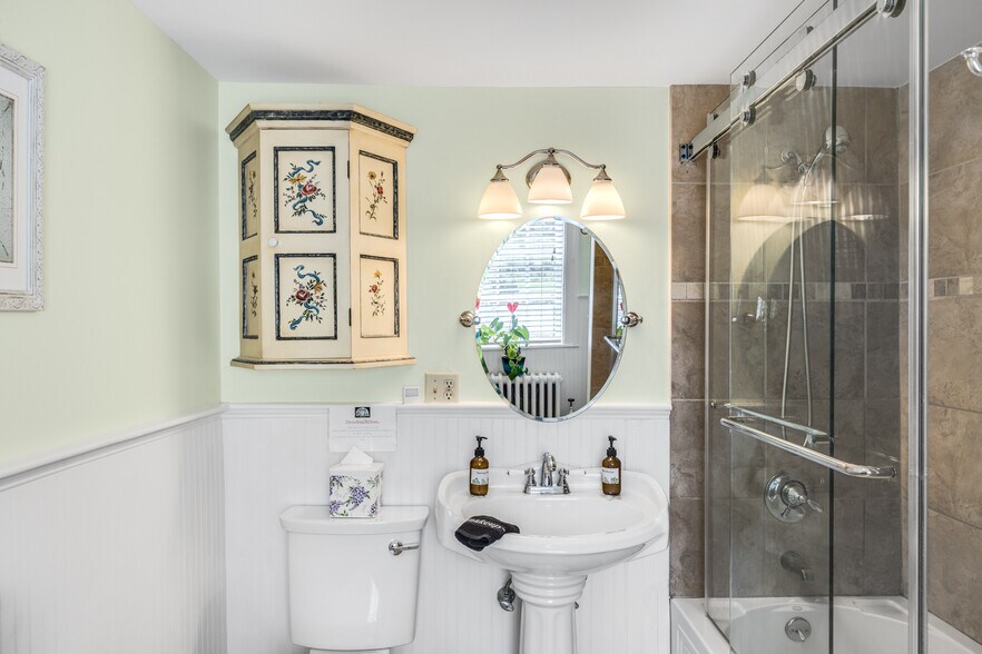 More Photos Of 1861 Main St, Brewster Hospitality For Sale