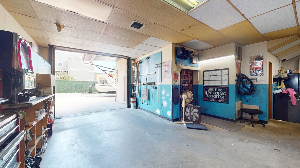 More Photos Of 101 Nash Rd, New Bedford Storefront For Sale