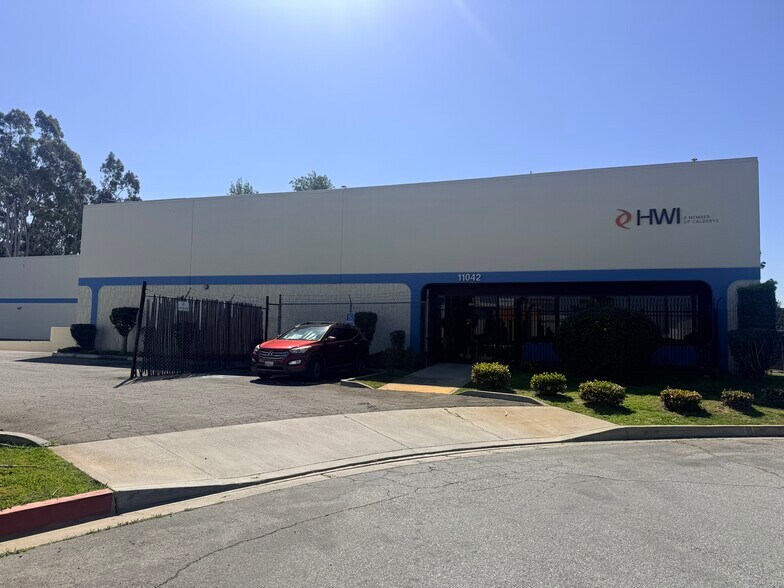 Primary Photo Of 11042 Forest Pl, Santa Fe Springs Warehouse For Lease