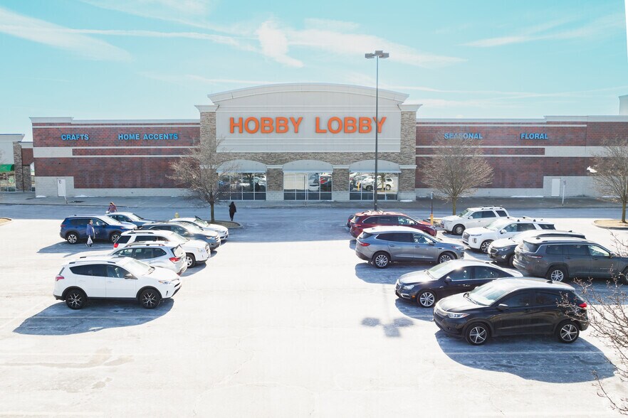 More Photos Of 10005-10101 Fremont Pike, Perrysburg Unknown For Lease