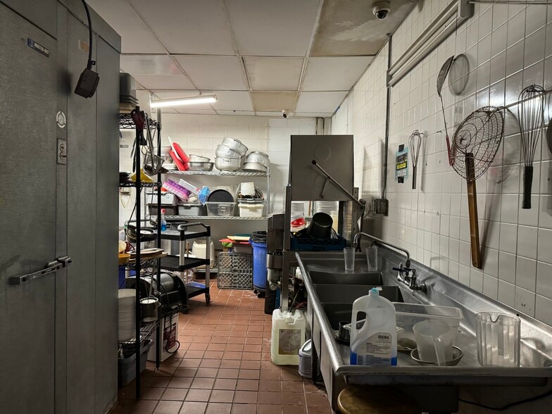 More Photos Of 315 N Bell Blvd, Cedar Park Restaurant For Lease