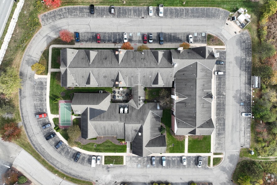 More Photos Of 1308 Freedom Rd, Cranberry Township Hotel For Sale