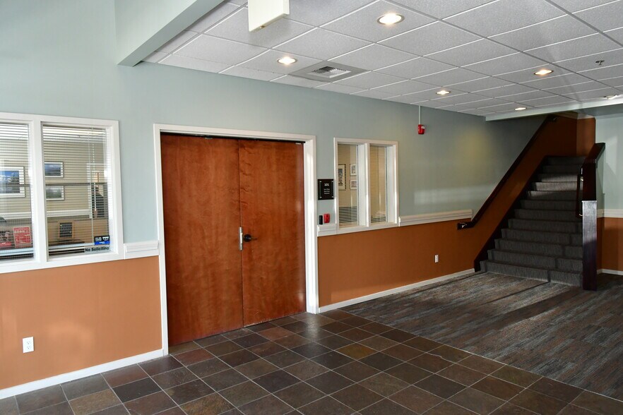 More Photos Of 13106 SE 240th St, Kent Office For Lease