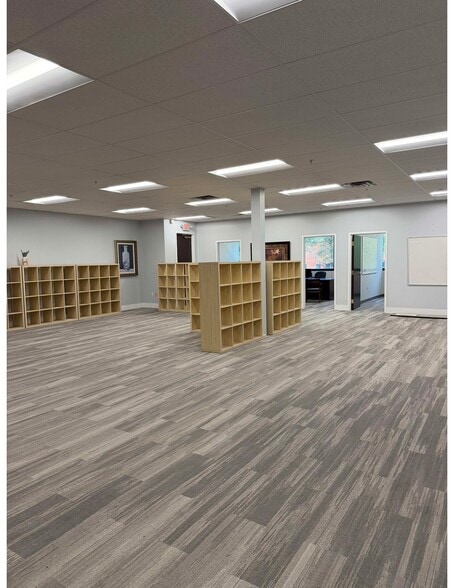 More Photos Of 6230 Shiloh Rd, Alpharetta Office For Lease