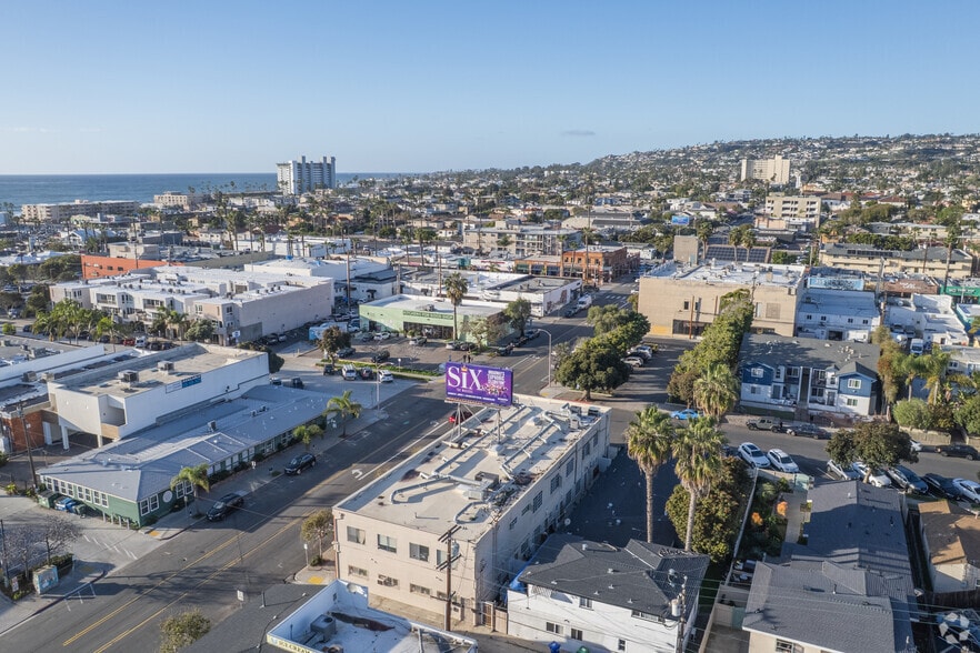 More Photos Of 4425 Cass St, San Diego Office For Lease