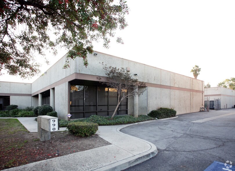 More Photos Of 990 N Amelia Ave, San Dimas Flex For Sale